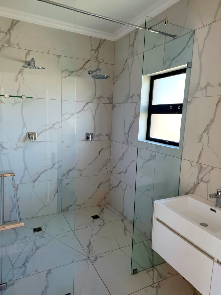 4 Bedroom Property for Sale in Sandown Western Cape